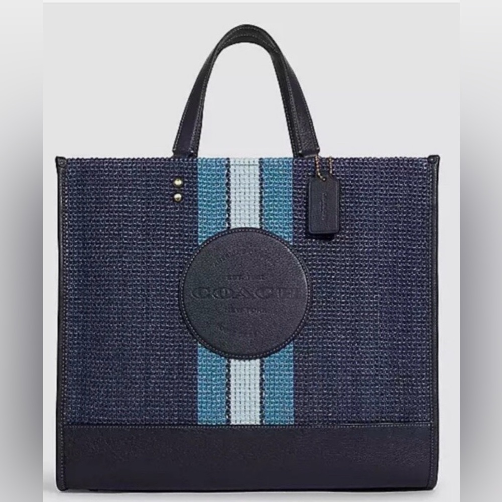Coach Dempsey Tote 40 with Patch in Blue EUC